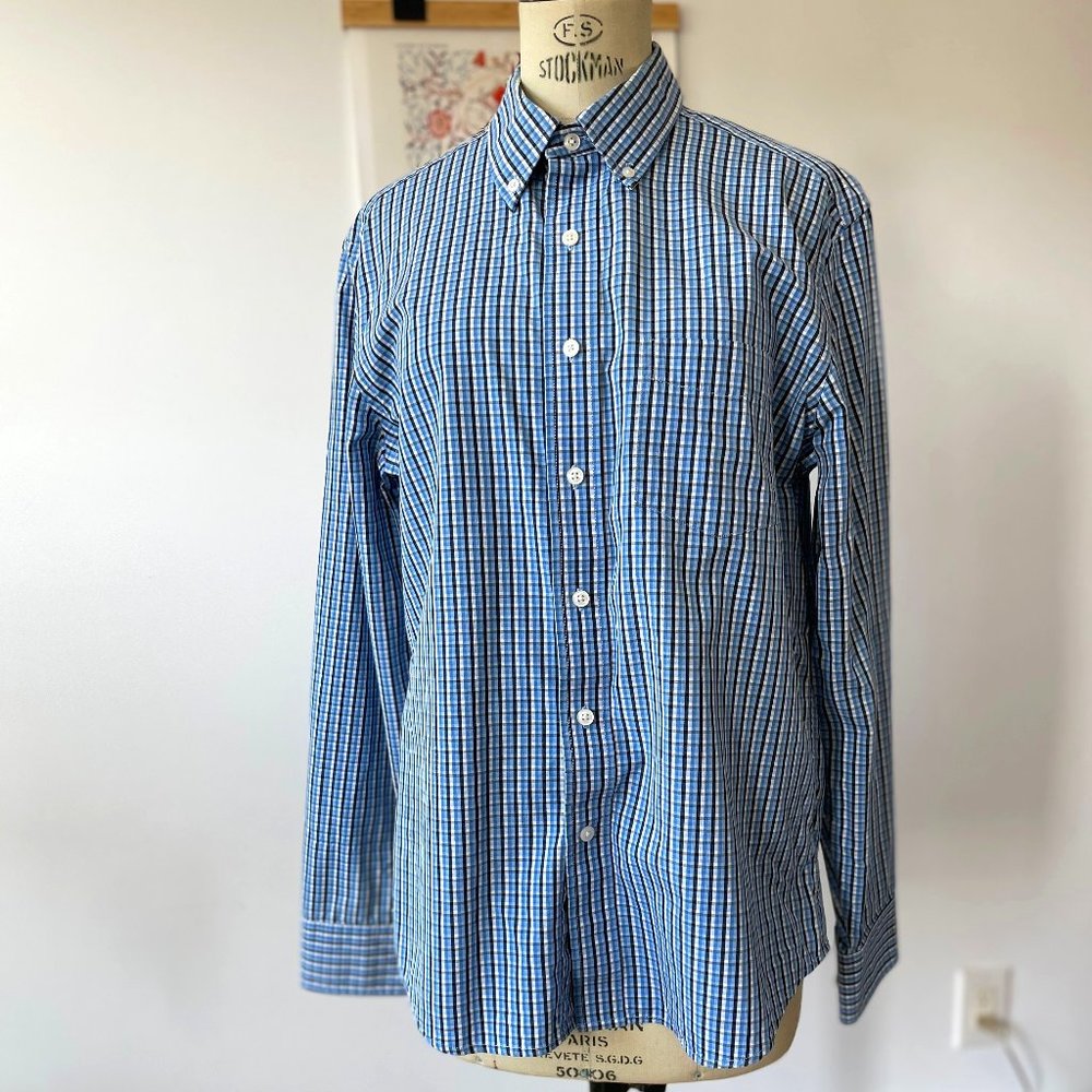 Gap Fitted Button Down Shirt
